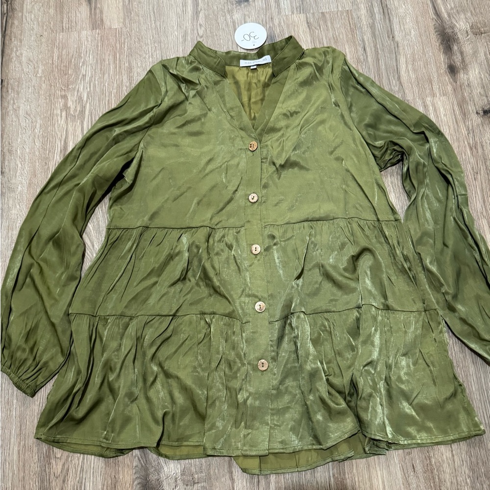 Boutique shiny satin blouse